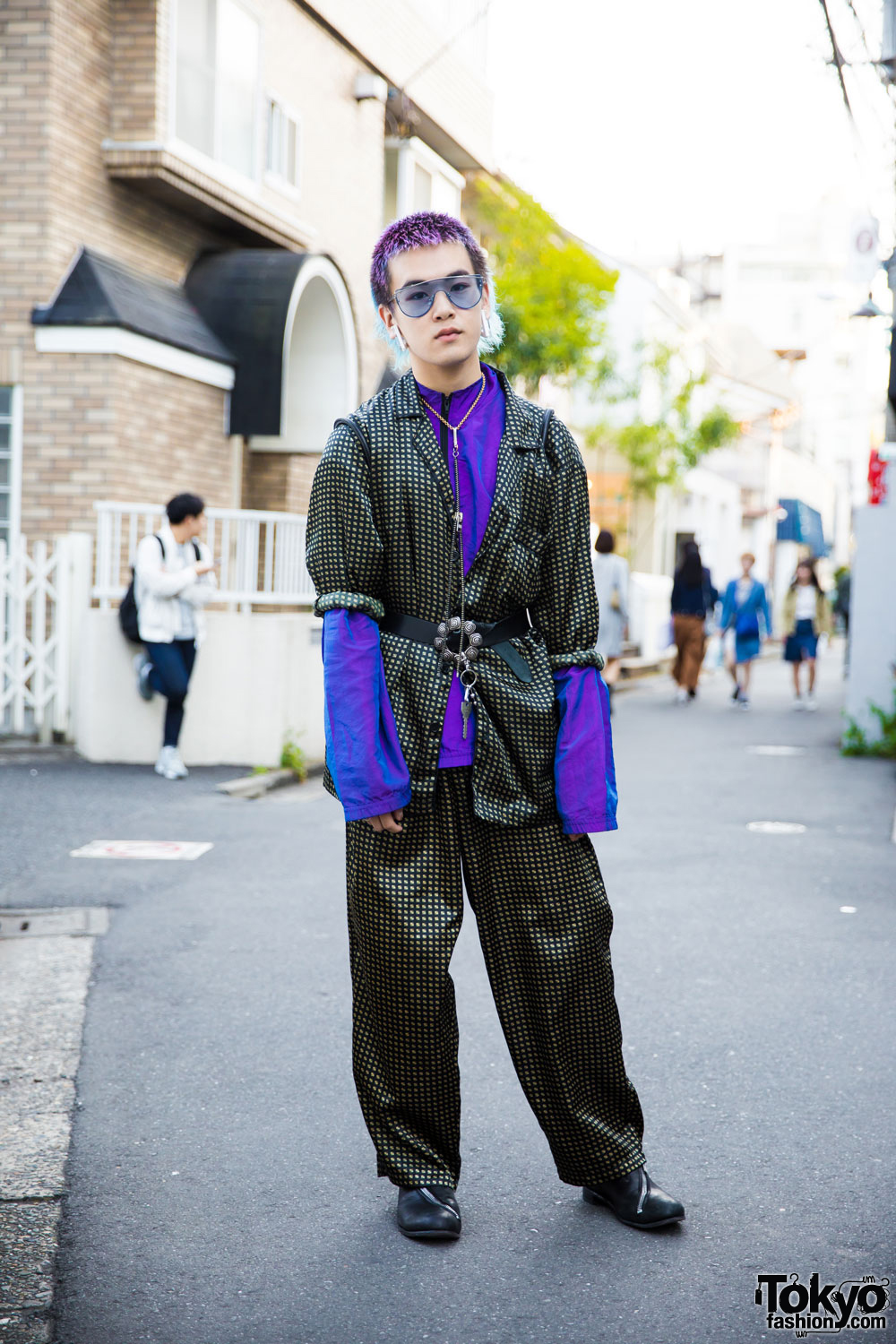 Purple & Blue-Hair & Resale Street Fashion w/ Kinji Harajuku & L.T ...