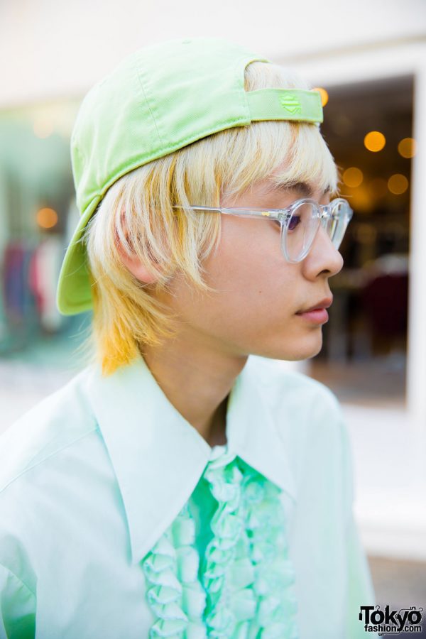 Harajuku Guy in Green Streetwear w/ Vintage Items, Burberry, Converse ...