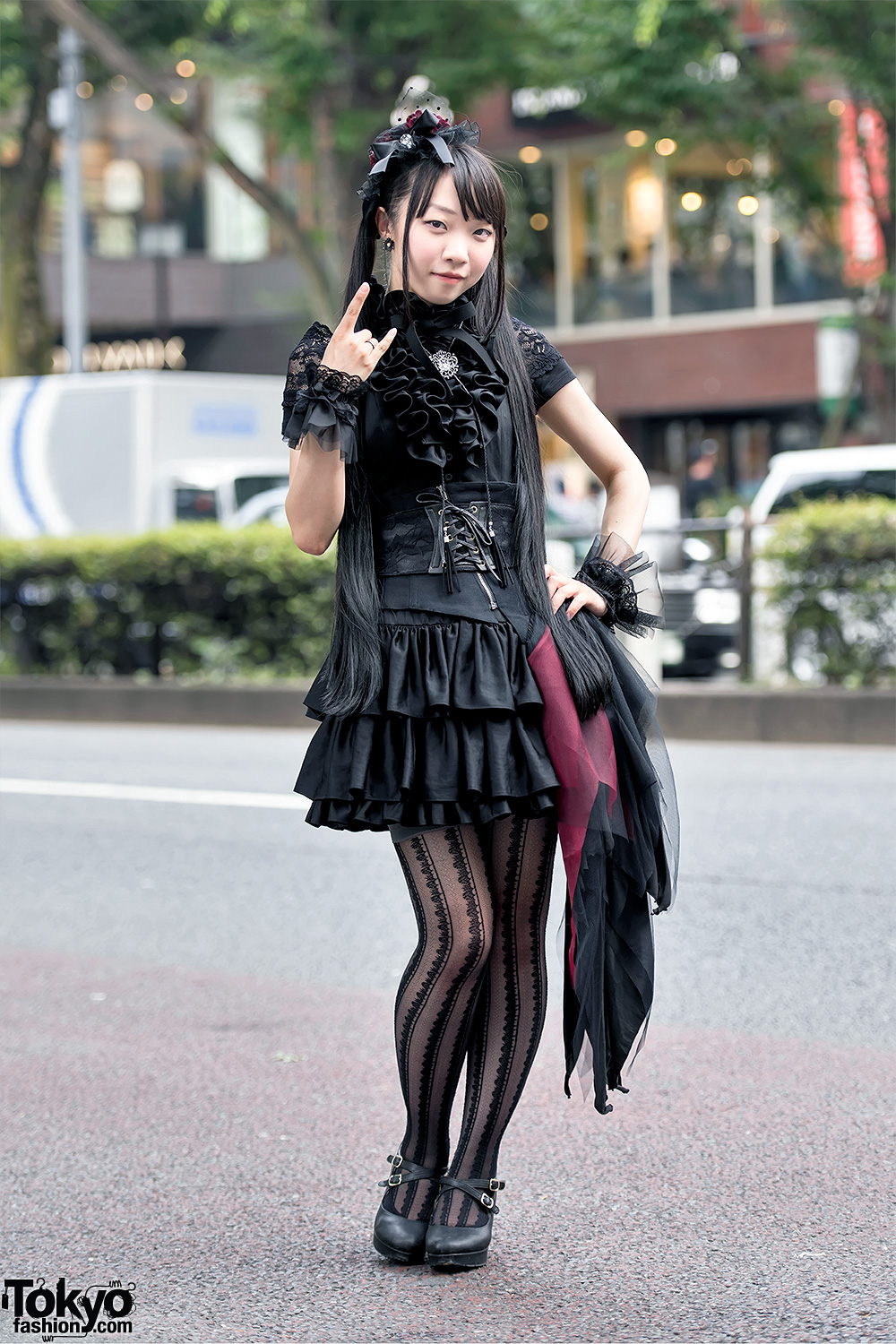 Gothic Lolita Harajuku Street Style w/ Corset, Sheglit, Na+H, Ozz On