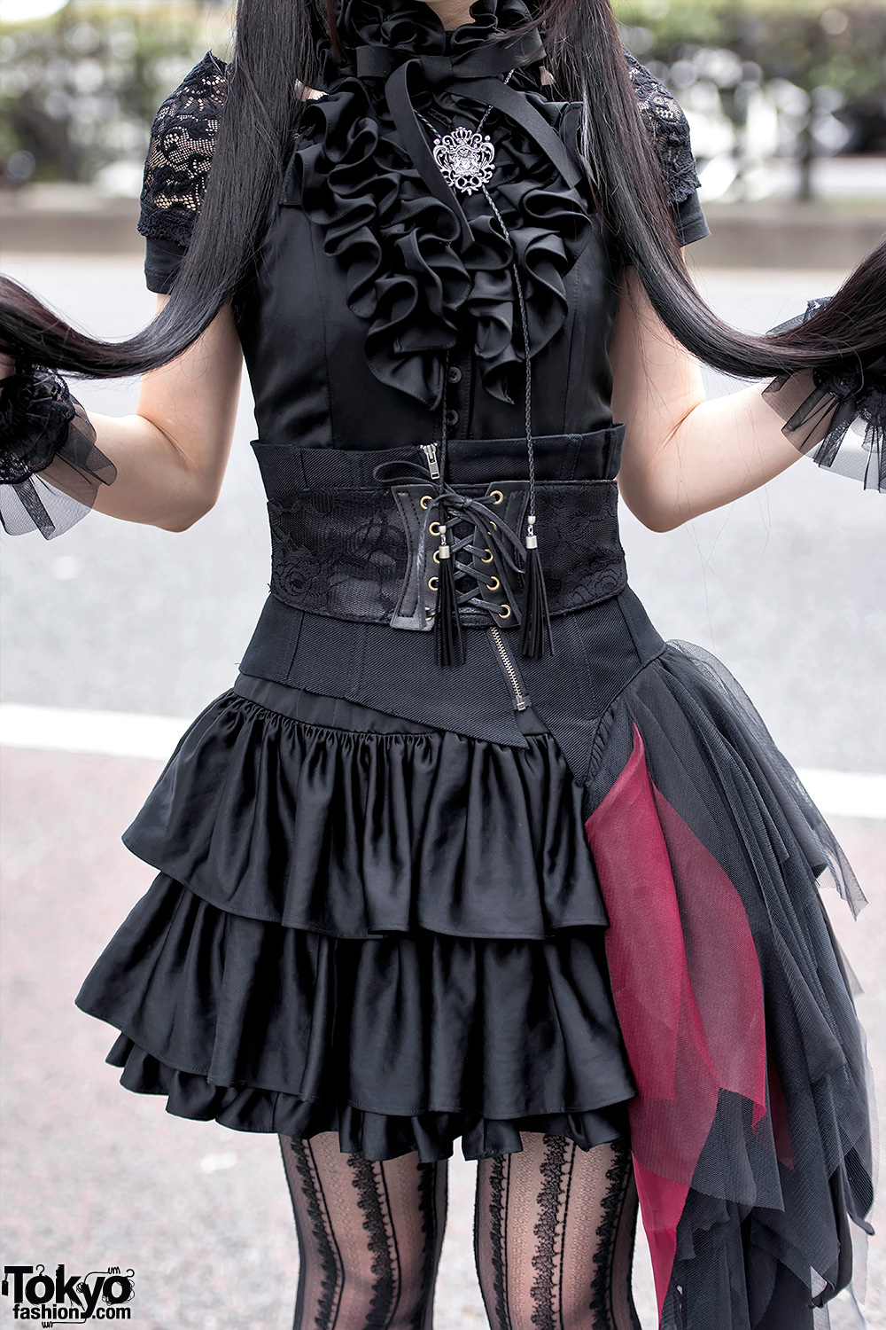 Gothic Lolita Harajuku Street Style w/ Corset, Sheglit, Na 