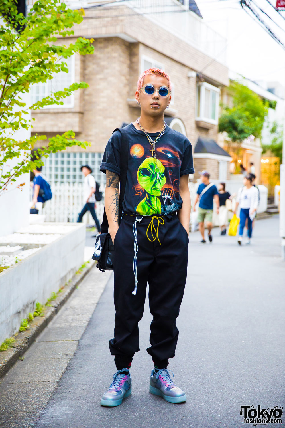 Pink-Haired Harajuku Guy in Street Style by Alien Workshop, Dickies, Nike & Palace