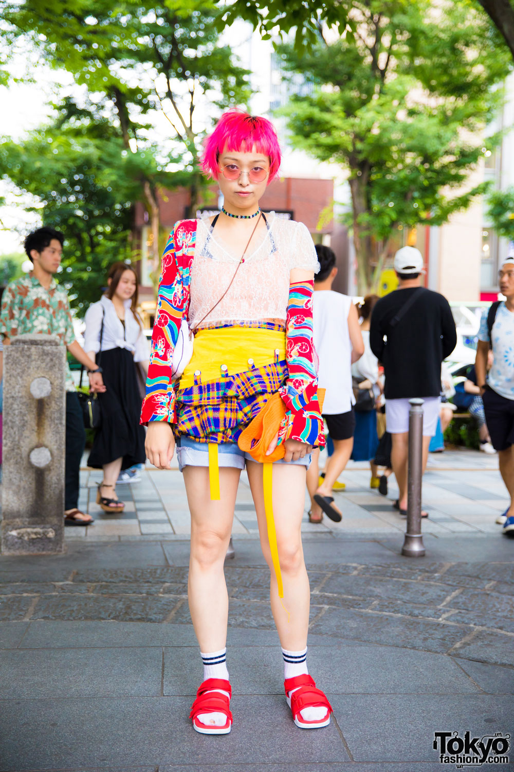Harajuku Girl in Colorful Vintage Fashion w/ Bubbles, Calvin Klein, Adidas & UFO Catcher Bag