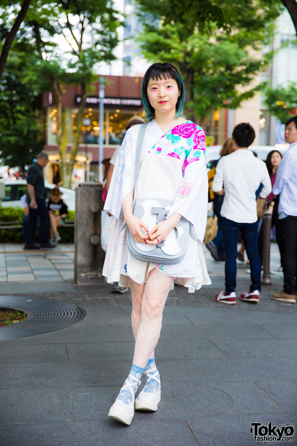 Floral Street Style in Harajuku w/ Yeah Right, Tokyo Bopper, Anna Sui & Roro Nail