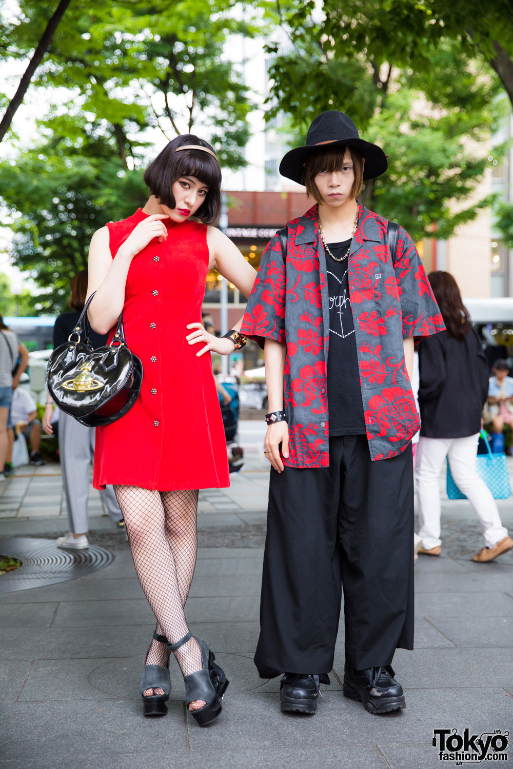 Red & Black Harajuku Street Styles w/ Jeffrey Campbell, Vivienne Westwood, Morph8ne & Comme des Garcons Homme Plus