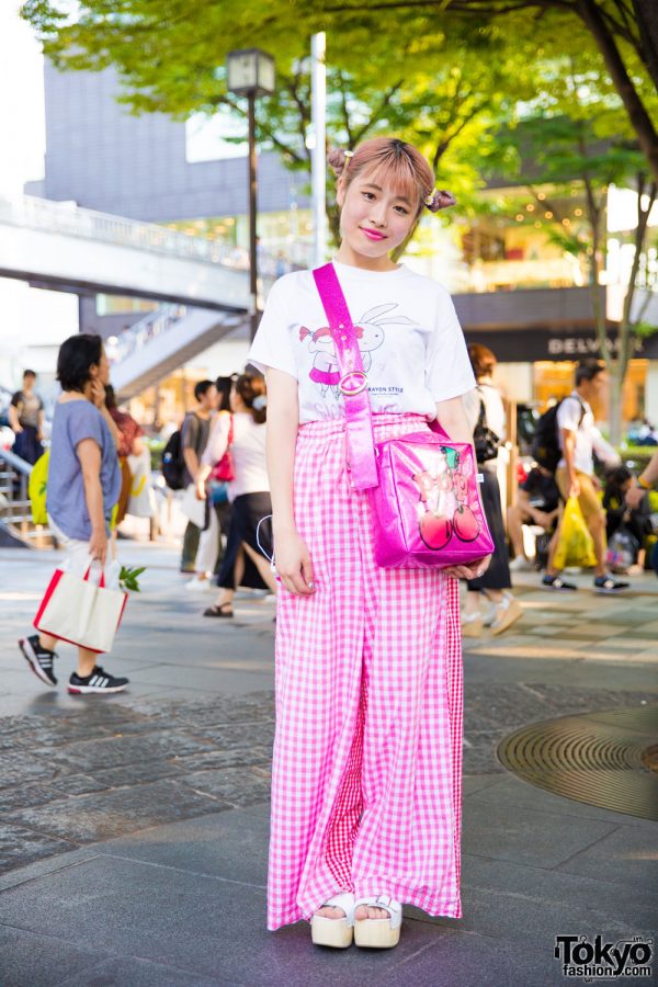 Harajuku Girl in Pink Plaid Fashion w/ Crayon Shin-chan, Little Sunny Bite & Jeffrey Campbell