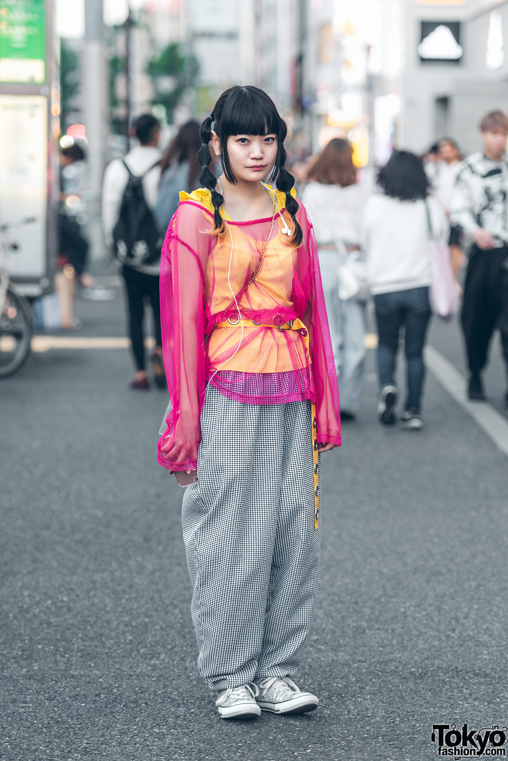 Twin-Tailed Harajuku Girl in Southpaw Cathy Remake Street Fashion w/ Sheer Top, Checkered Pants, WC & Converse