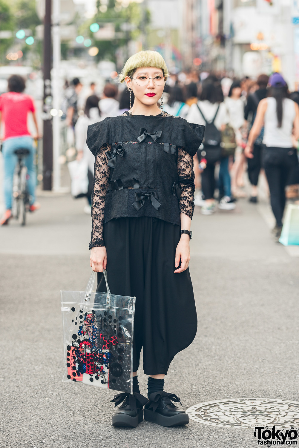 Harajuku Designer in All Black Fashion w/ Comme des Garcons & Tokyo Bopper