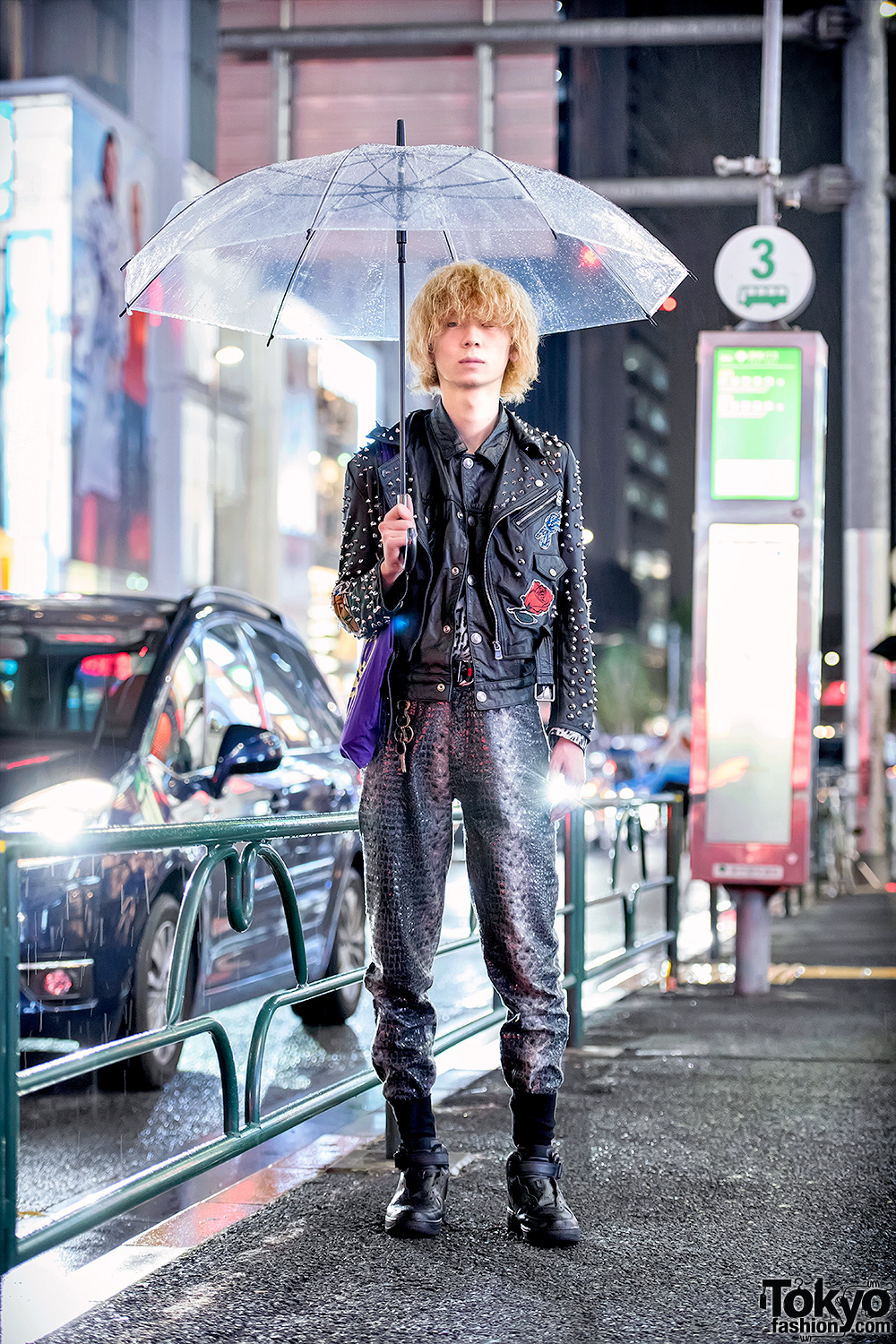 Rainy Weather Harajuku Street Style w/ Studded Leather Jacket