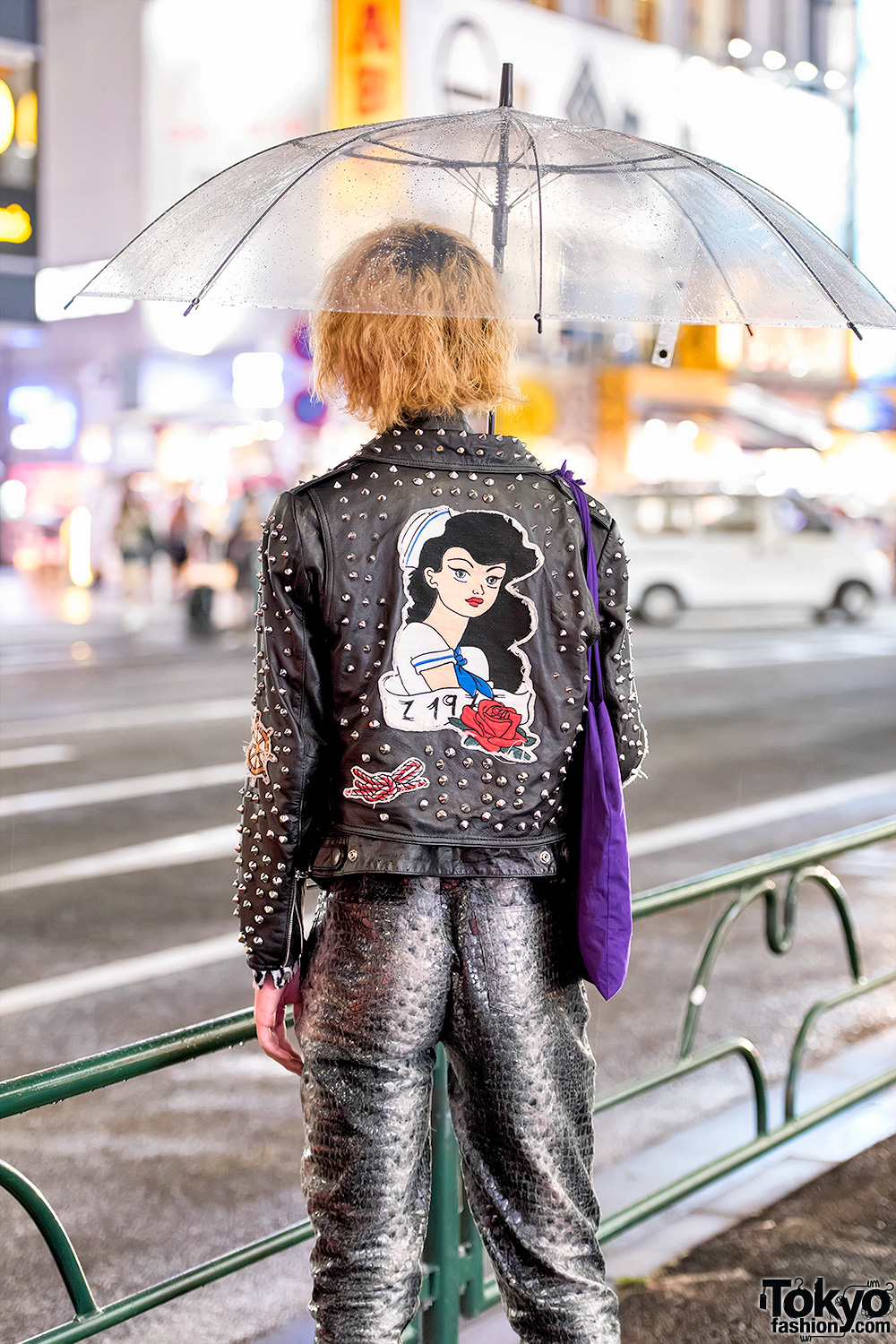 Rainy Weather Harajuku Street Style w/ Studded Leather Jacket