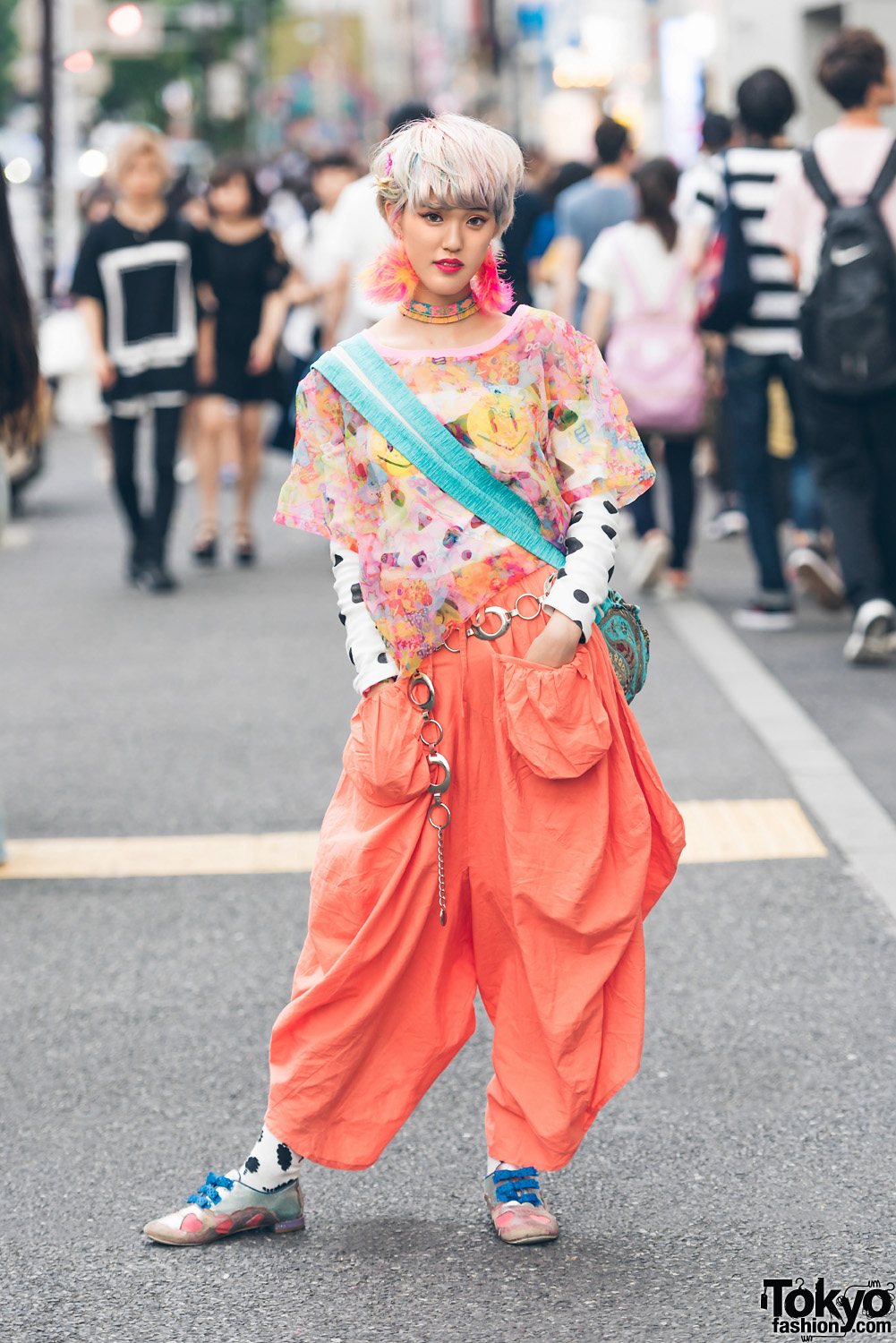 Pastel-Haired Harajuku Girl in Colorful Fashion w/ 6%DokiDoki, Galaxxxy, Irregular Choice, Dog Harajuku & JBCG