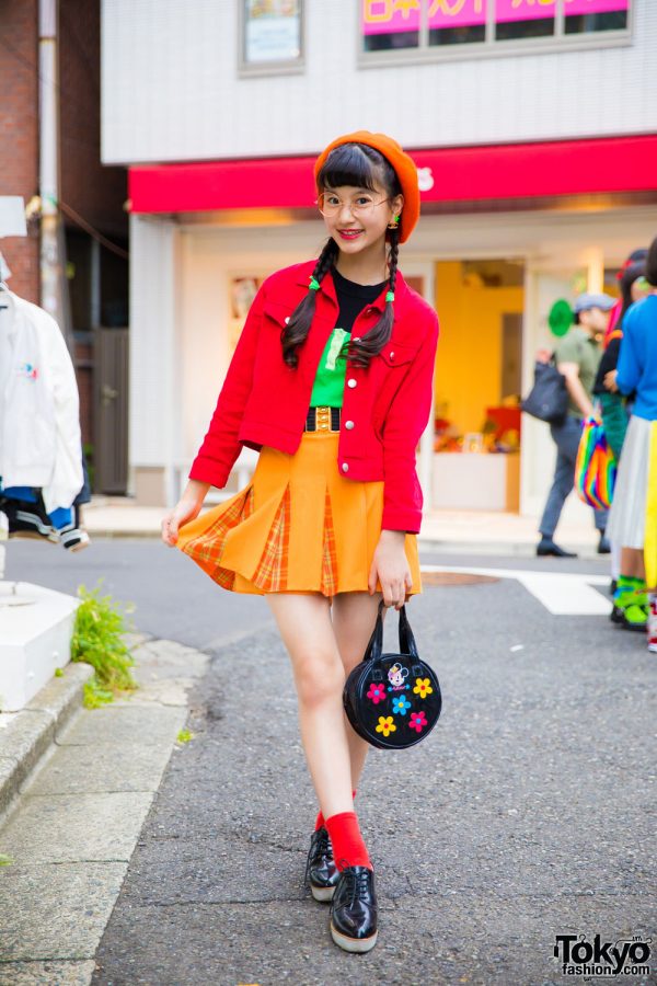 Harajuku Model/Actress in Vintage Street Fashion w/ Channel Earrings & Minnie Mouse Bag