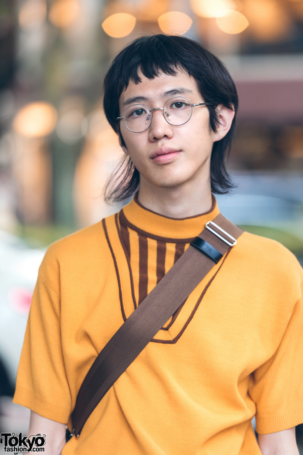 Harajuku Guy in Orange Vintage Minimalist Street Style w/ Comme des ...