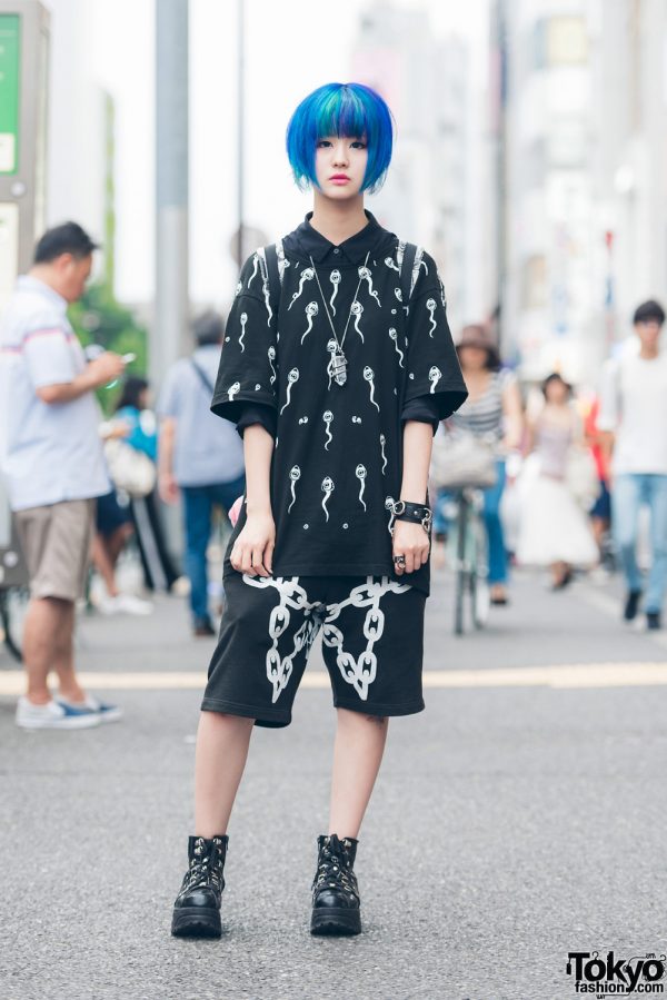 Blue-Haired Harajuku Girl in Far Star Fashion, Kill Star Bag & Yosuke USA Boots