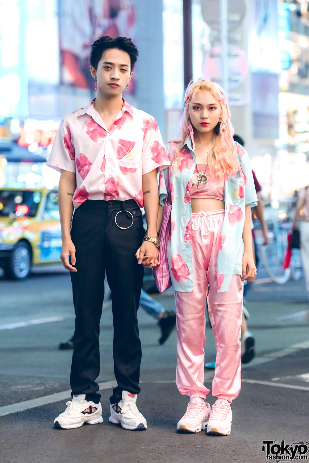 Pink Harajuku Street Styles w/ Matching Shirts, Doll Parts & Nike Air Max Sneakers