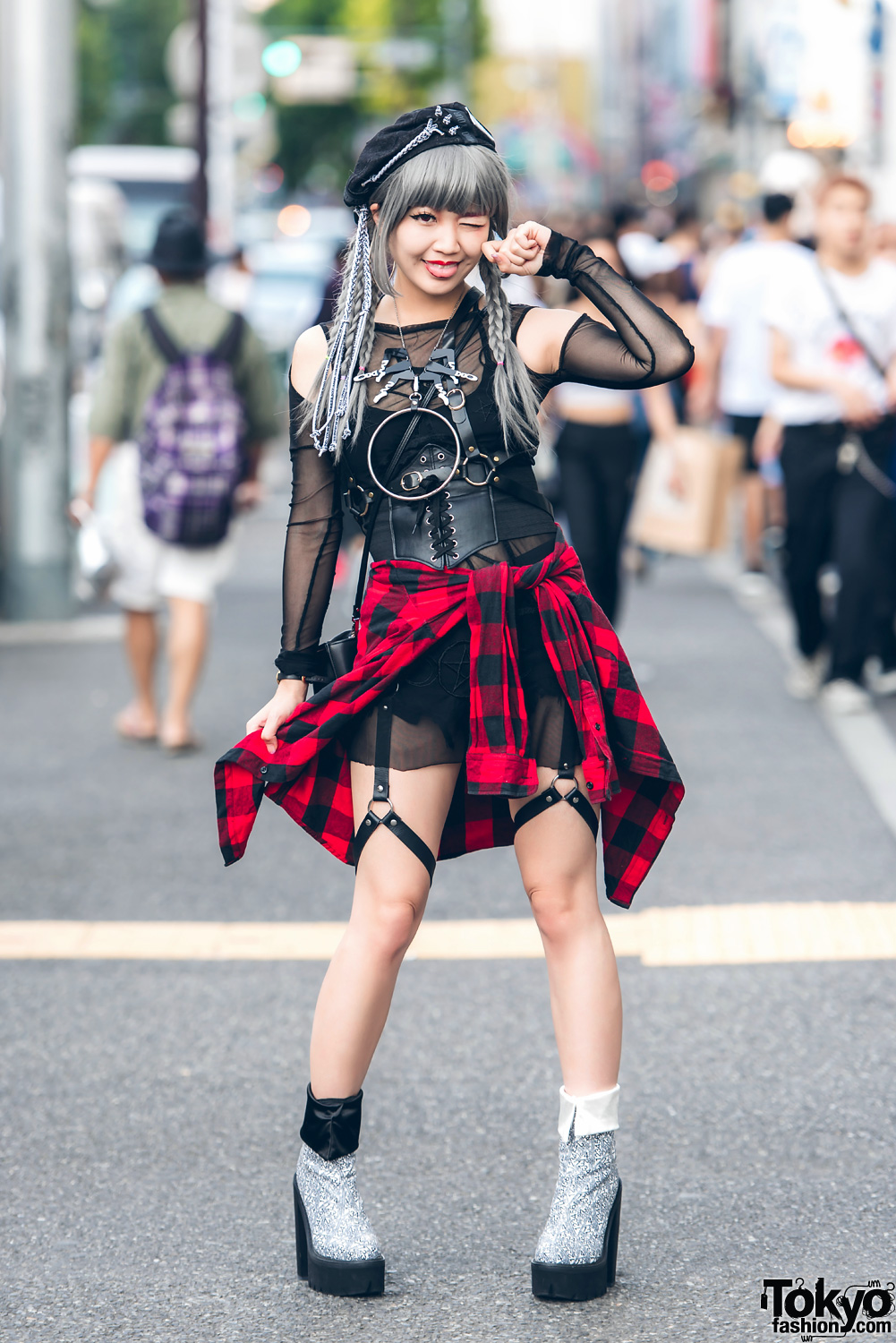 Harajuku Monster Girl in Black-Plaid Corset Street Style w