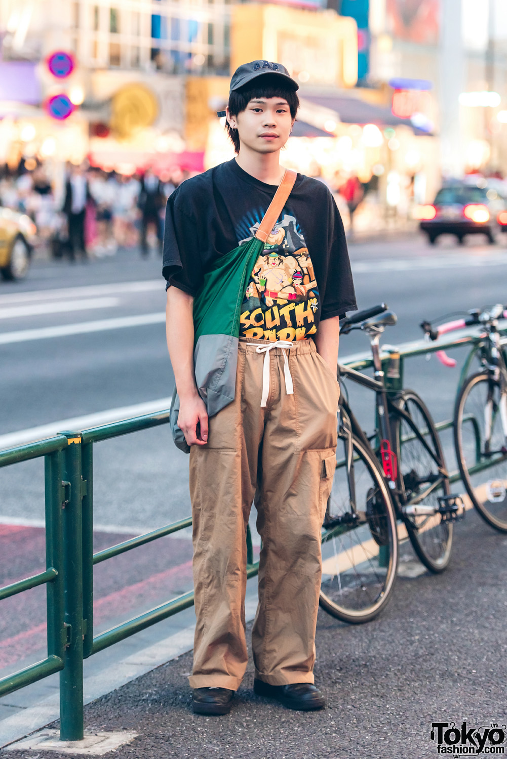 Harajuku Guy in Casual Streetwear w/ Kinji, Nike, Gap & July Nine