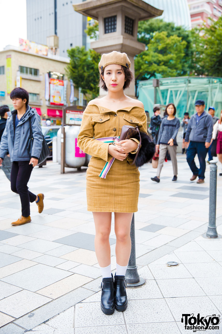 Harajuku Girl in Vintage Fashion w/ Zara Booties & Louis Vuitton Handbag