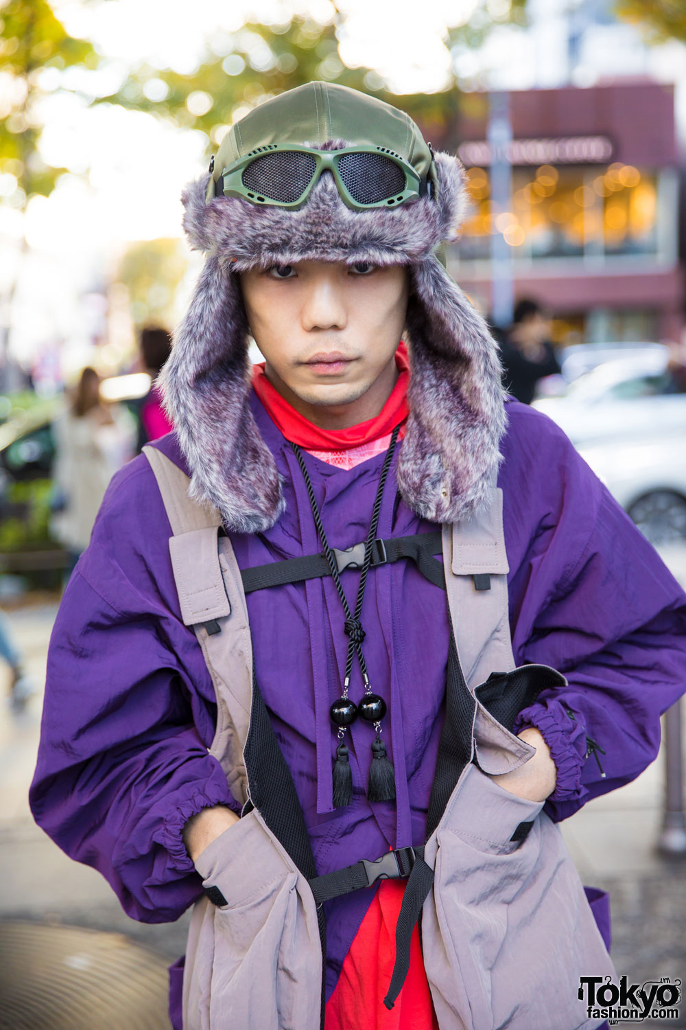 Harajuku Guy in Winter Street Style w/ Ralph Lauren, Hare, Vintage Two-Tone  Sneakers & Fur Trapper Hat – Tokyo Fashion