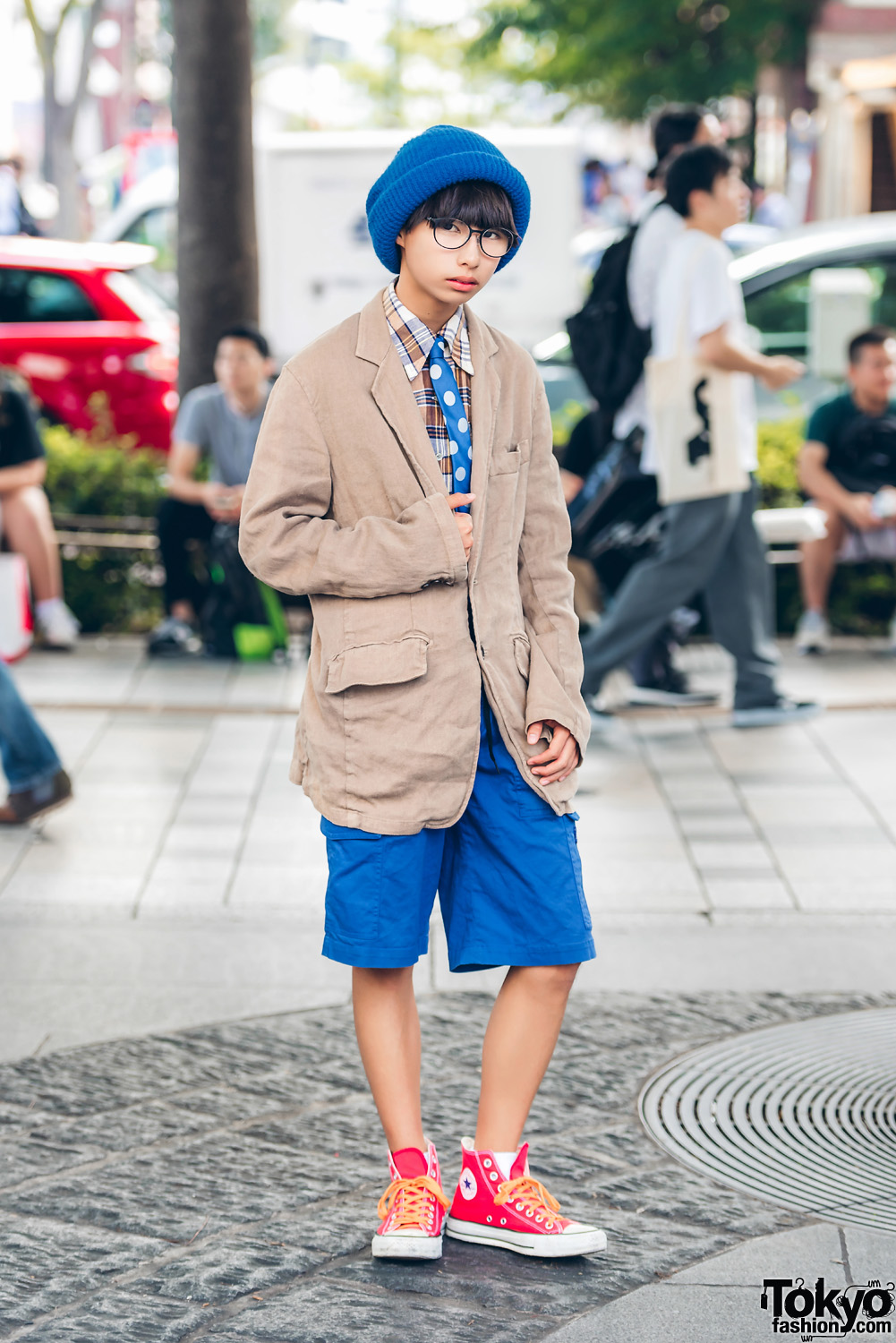 Harajuku Model in Blazer & Shorts Fashion w/ Comme des Garcons, Mizuno Golf, Converse, IKEA & Un Old Joke