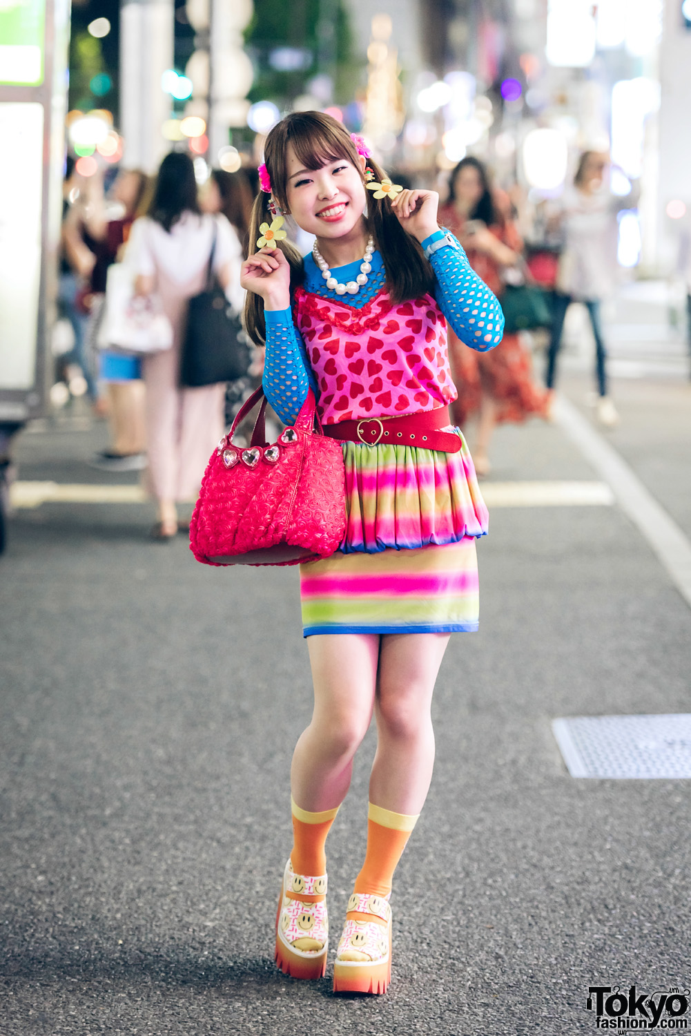 Twin-Tailed Harajuku Girl in Kawaii Fashion w/ Anpontan, Galaxxxy, Jeremy Scott, Unfinished & Don Don Down on Wednesday