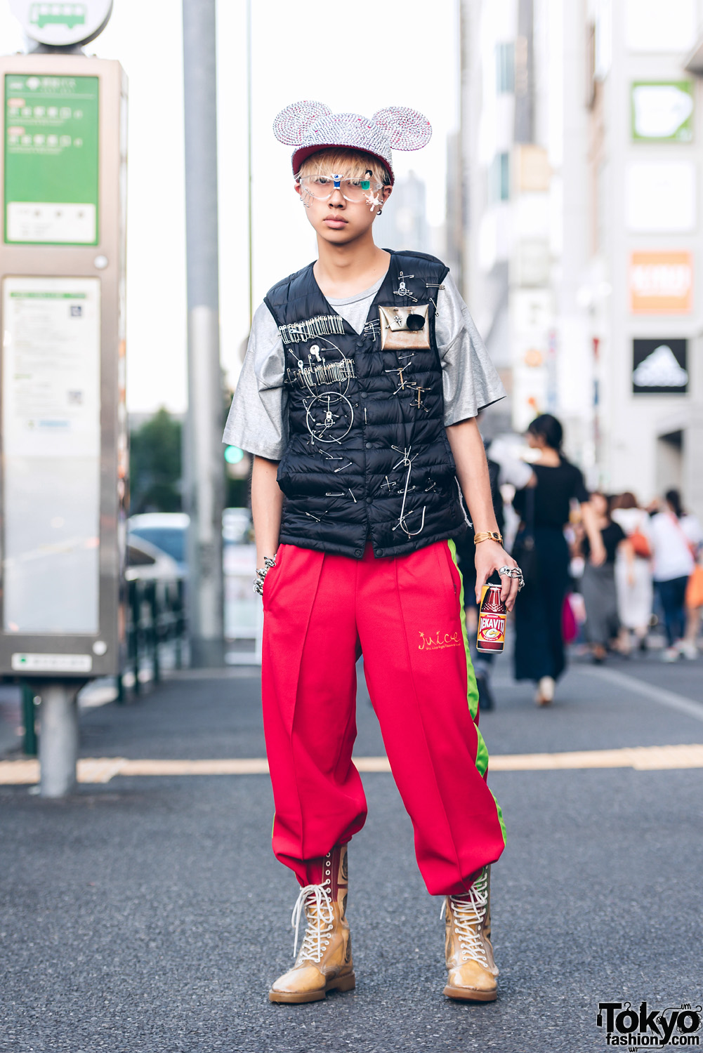 Harajuku Guy in Remake Fashion Street Style w/ UNIQLO, Dog Harajuku & Tokyo Human Experiments