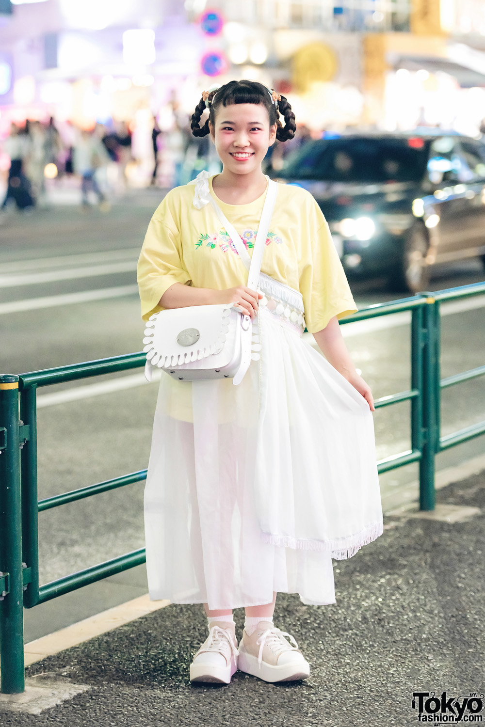 Harajuku Girl in Kawaii Street Fashion w/ Amatunal, Keisuke Kanda & Tokyo Bopper