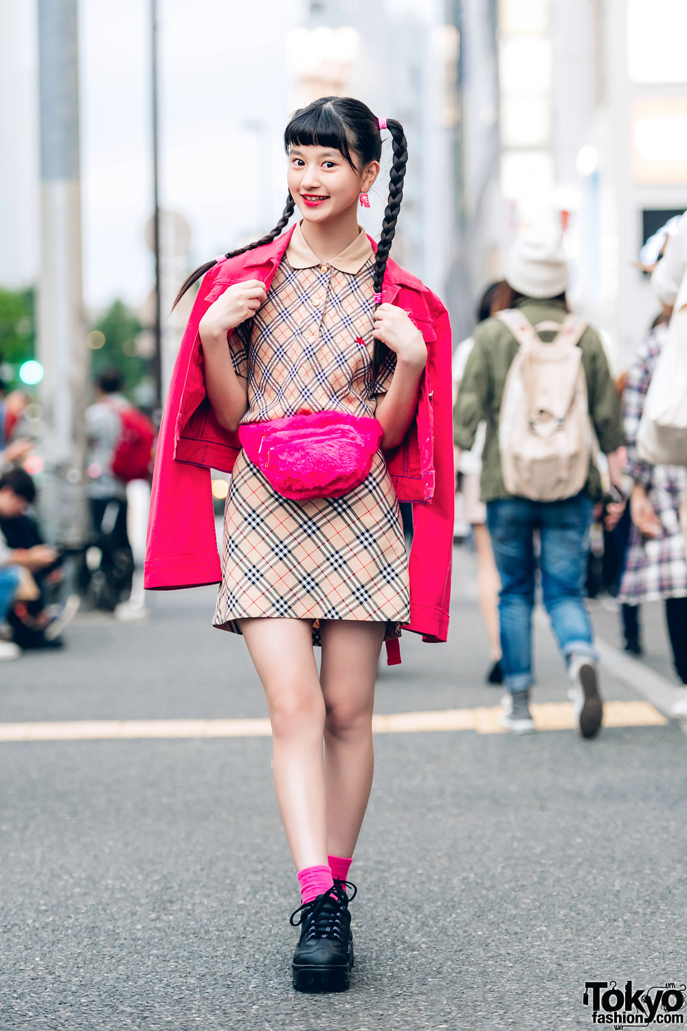 Teen Actress & Model A-pon in Harajuku Street Fashion w Adidas, Burberry,  San To Nibun No Ichi & Forever21 – Tokyo Fashion