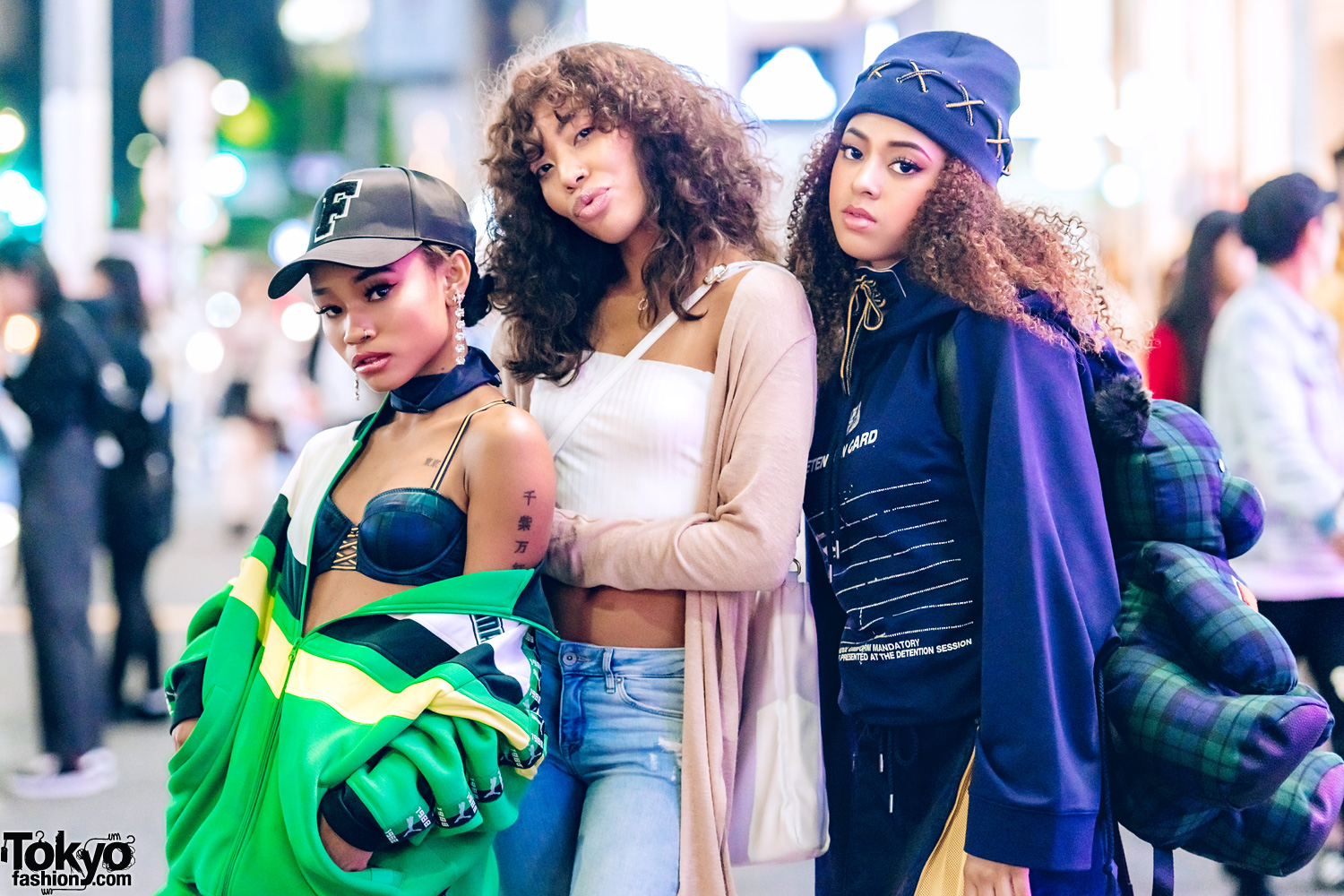 Tokyo Girls Wearing Fenty x Puma Street Styles in Harajuku – Tokyo Fashion