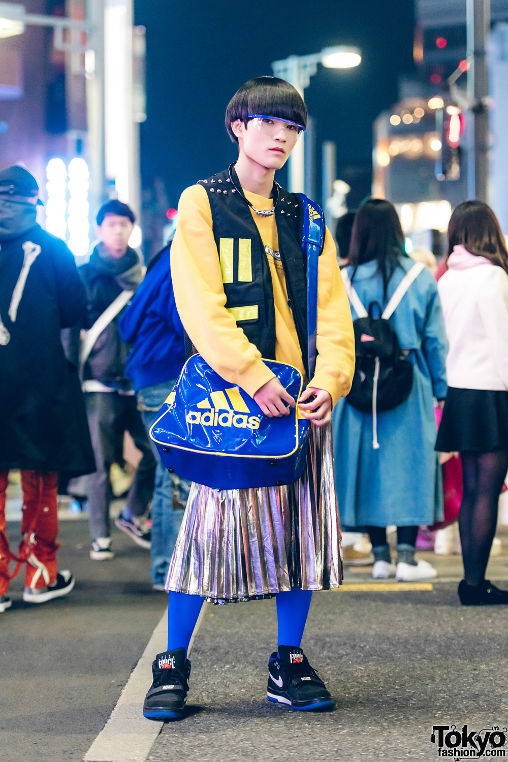 Colorful Street Fashion w/ Resale Clothing, Adidas Bag & Nike Sneakers