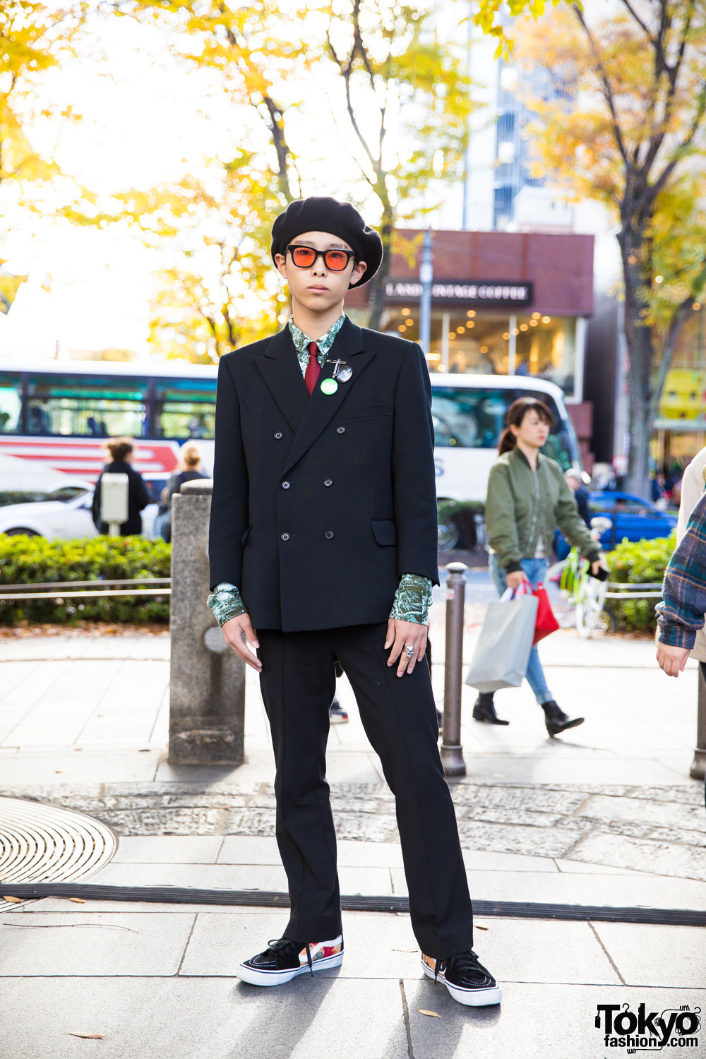 Japanese Streetwear Fashion in Harajuku w/ White Mountaineering, Kinji & Supreme X Vans