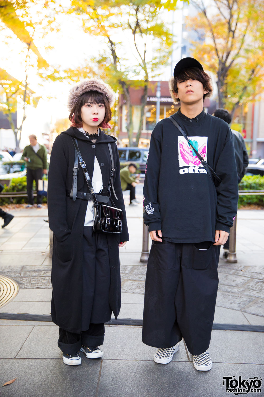 Harajuku Duo in Black & White Street Fashion w/ Agnes B, Hare, Converse, Earth & Vans