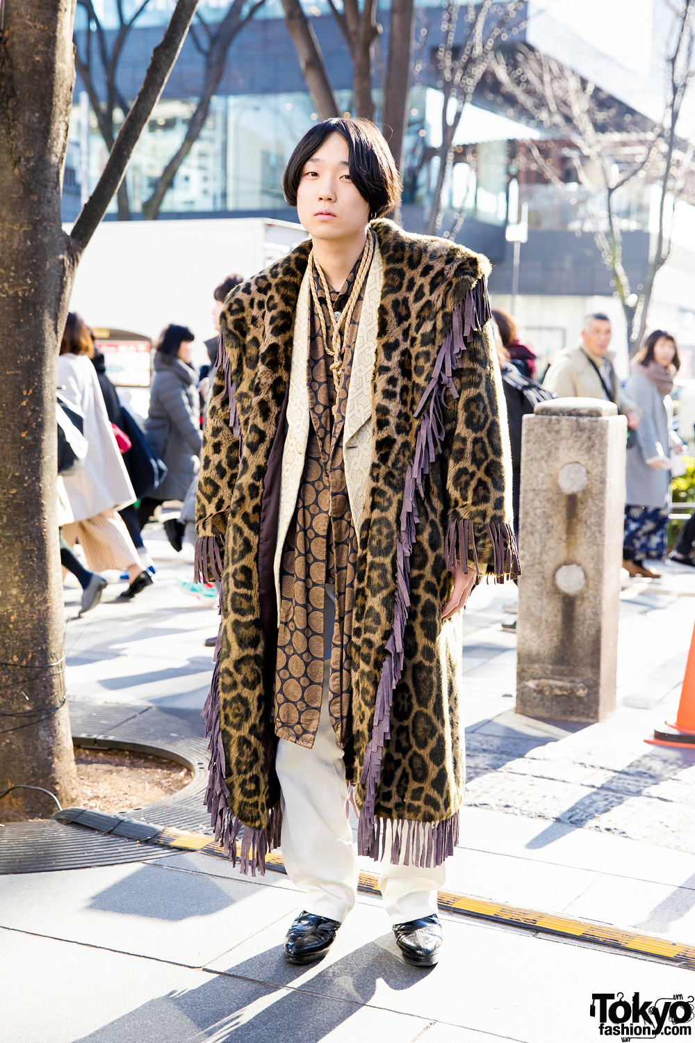 Harajuku Guy in Luxurious Street Style w/ Vintage Layers & Mixed Prints