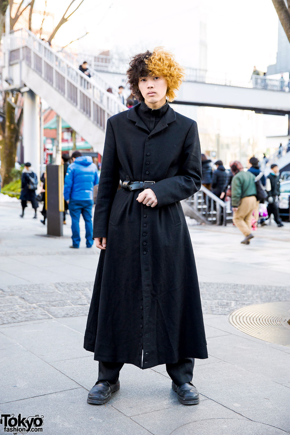 Harajuku Guy w/ Two-Tone Hair in All Black Vintage Street Style & Guess Leather Buckle Shoes