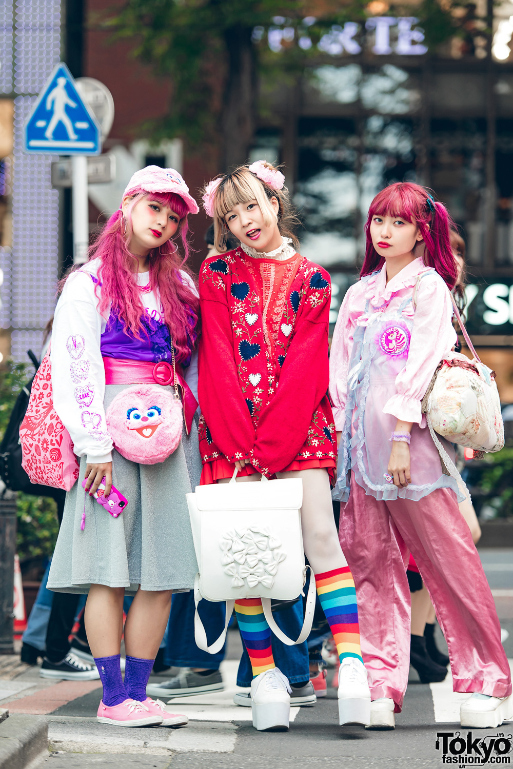 Kawaii Pink Harajuku Vintage & Handmade Street Styles w/ Kinji, Southpaw Cathy, Kilo Shop, Tokyo Bopper, Punyus & Kobinai