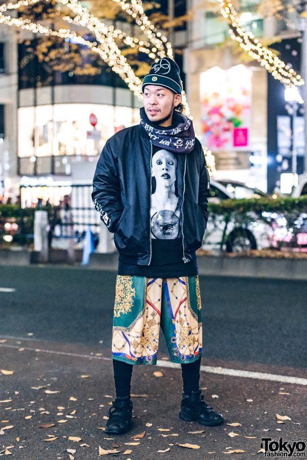 Harajuku Guy in Black Streetwear Fashion w/ Marilyn Manson, Garter, Nike, NIIMI & Okamoto Taro