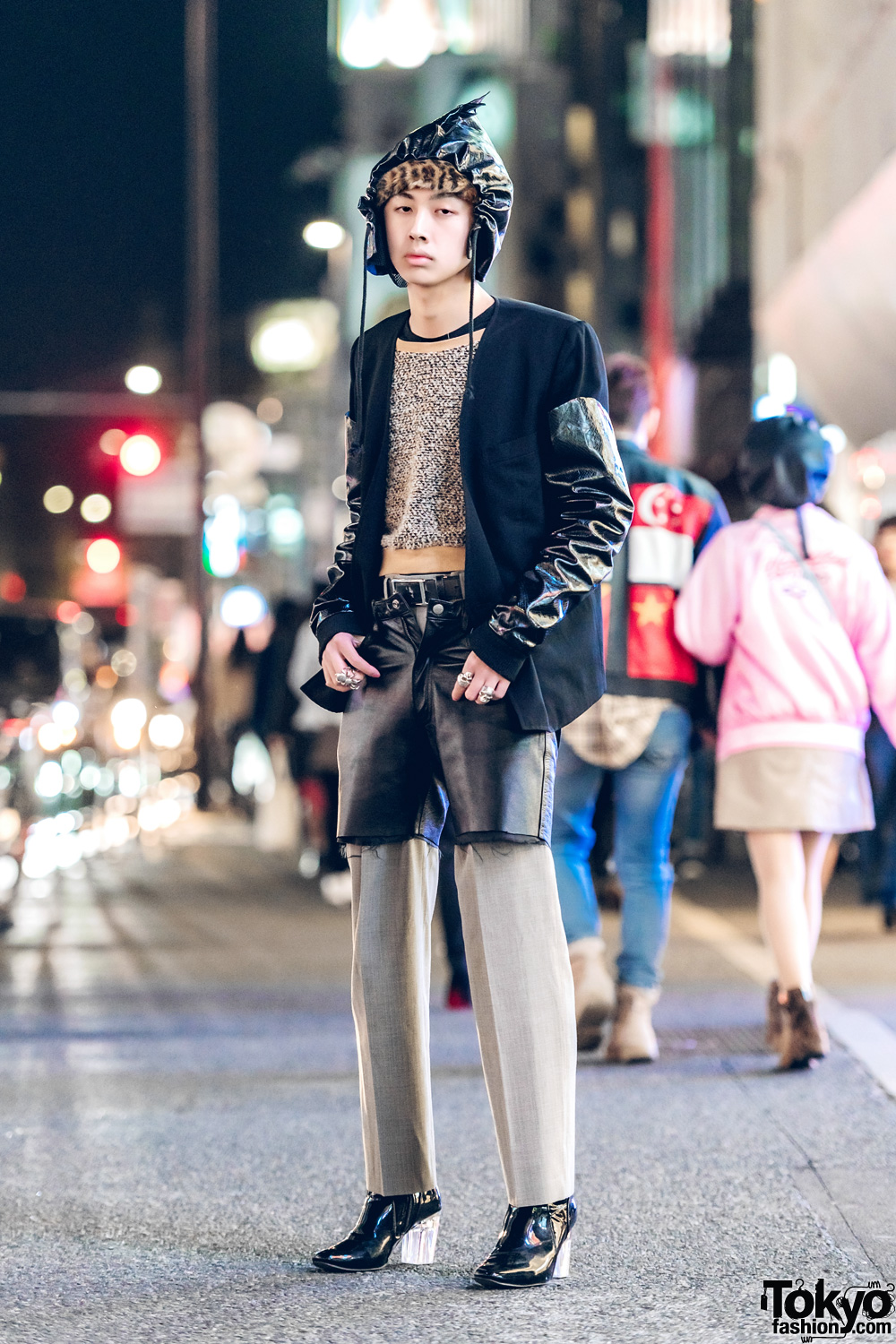 Harajuku Guy in Two-Tone Avant-Garde Street Style w/ Comme des Garcons Jacket & Tokyo Human Experiments Knuckle Rings