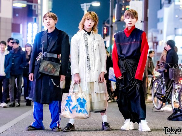 Harajuku Trio in Japanese Streetwear Looks w/ Comme des Garcons, Adidas, Gosha Rubchinskiy, Tommy Hilfiger, Dog Harajuku, Raf Simons & Zara
