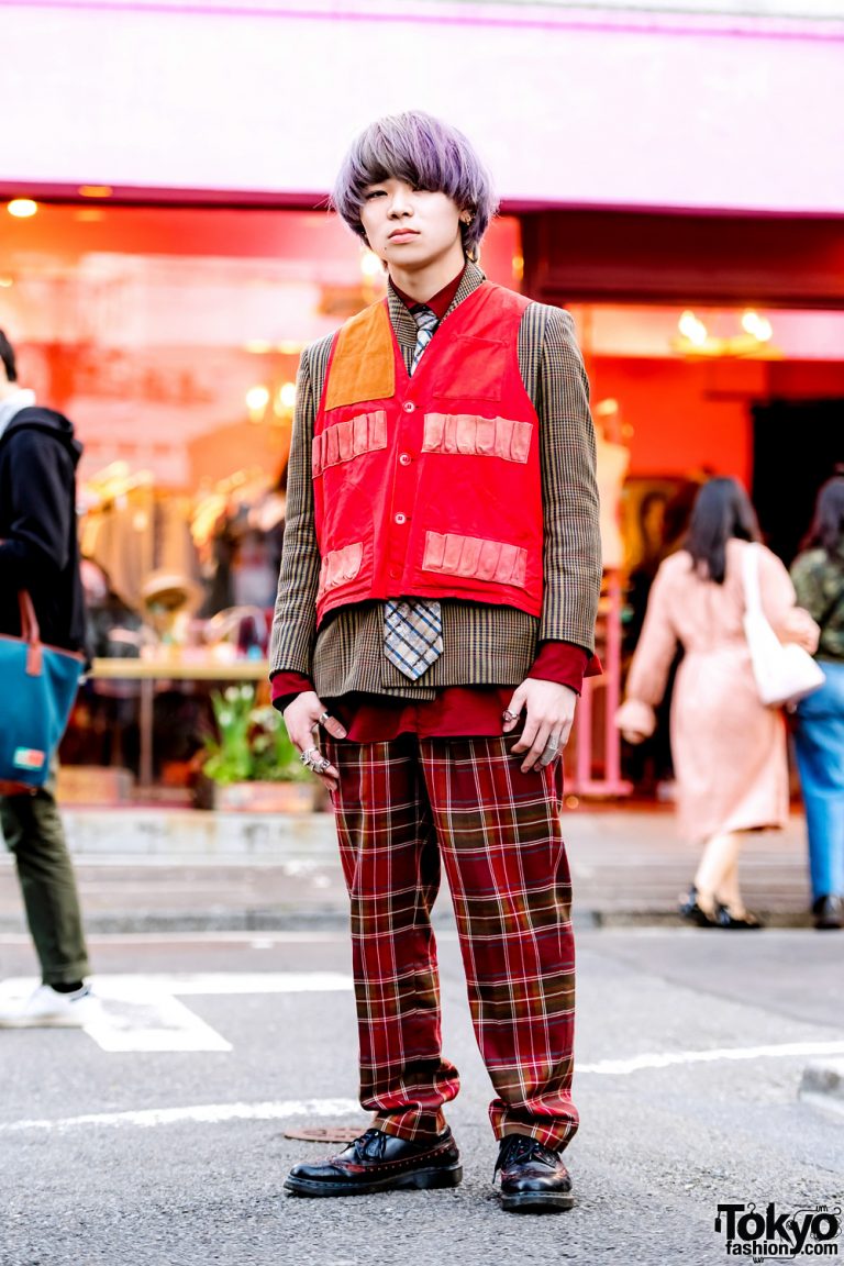 Purple-Haired Harajuku Guy in Vintage Streetwear, Hunting Vest ...