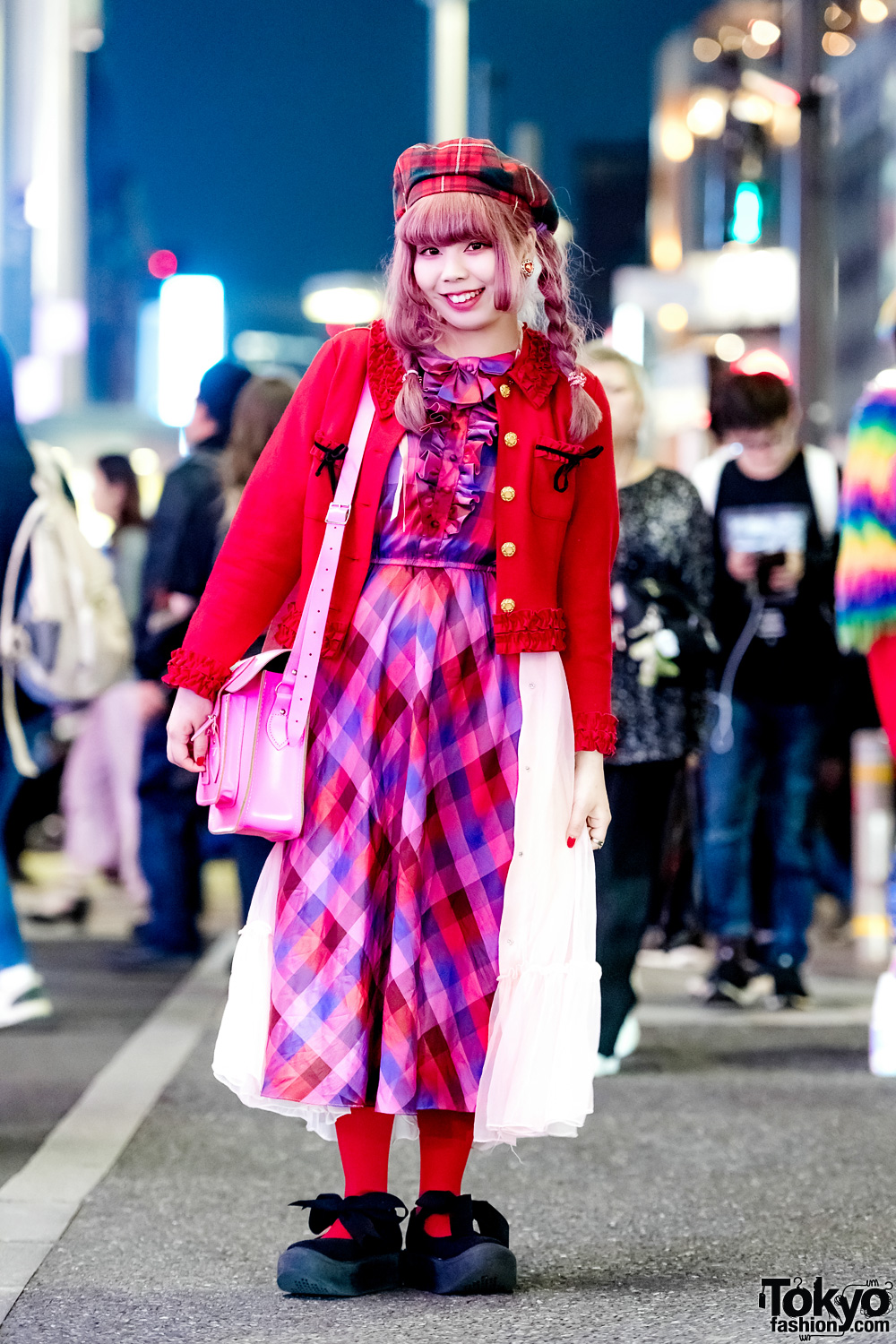 Kawaii Red & Pink Japanese Street Style w/ Punk Cake, Kinji, Tokyo Bopper & Cambridge Satchel