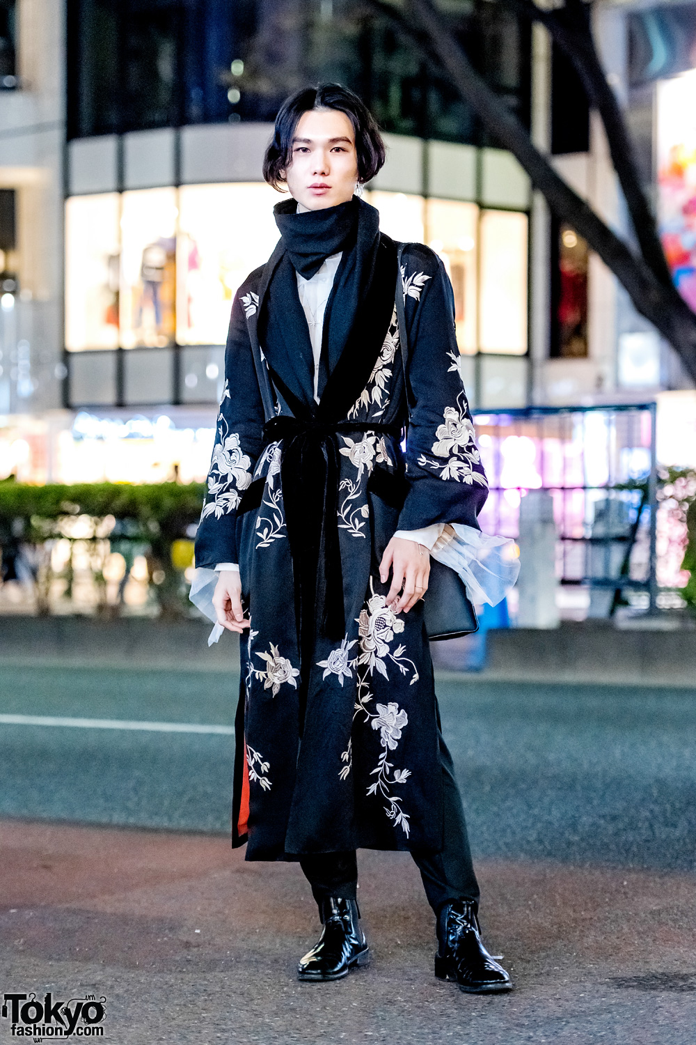 Long Black Coat w/ White Floral Embroidery Harajuku Streetwear Style