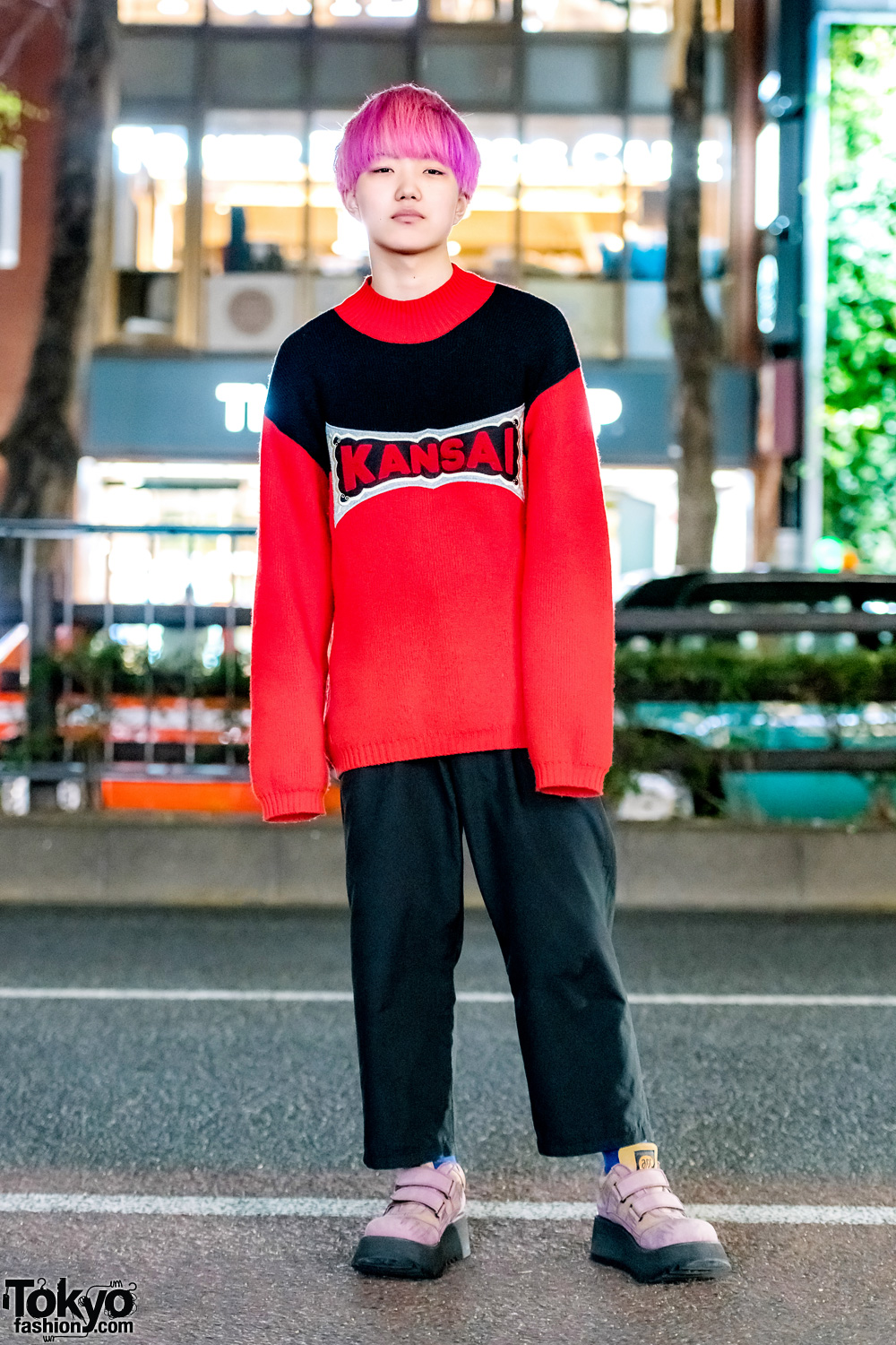 Pink-Haired Harajuku Guy in Kansai Yamamoto Knit Sweater, Y's Cropped Pants  & AFF Suede Shoes – Tokyo Fashion