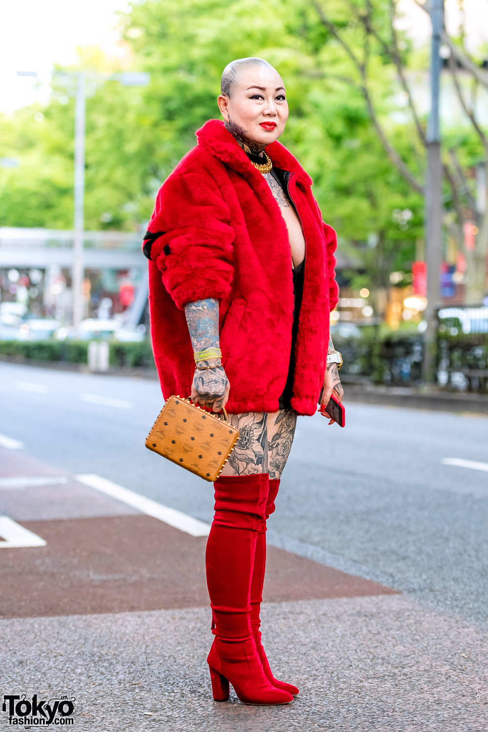 Fashion Boutique Owner in Harajuku w/ Supreme, MCM, G-Shock, Chanel & Versace