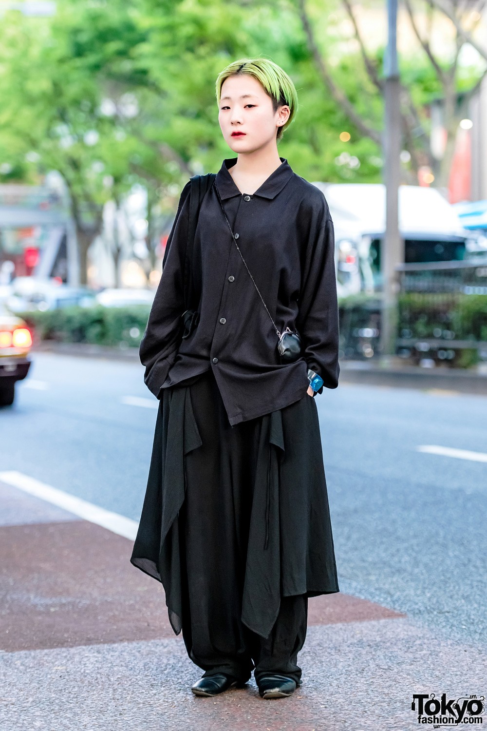 Minimalist Japanese Streetwear Style w/ Green Hair, Yohji Yamamoto & Issey Miyake