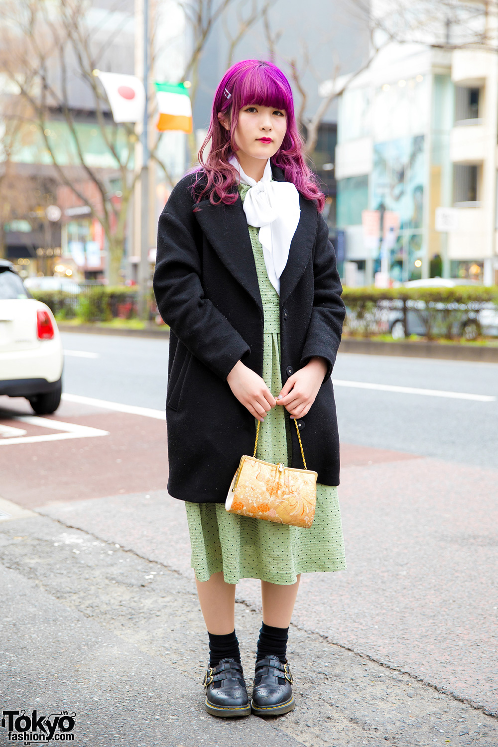 Purple-Haired Harajuku Girl in Chic Retro Vintage Style w/ Dr. Martens Mary Jane Shoes & Floral Print Chain Bag
