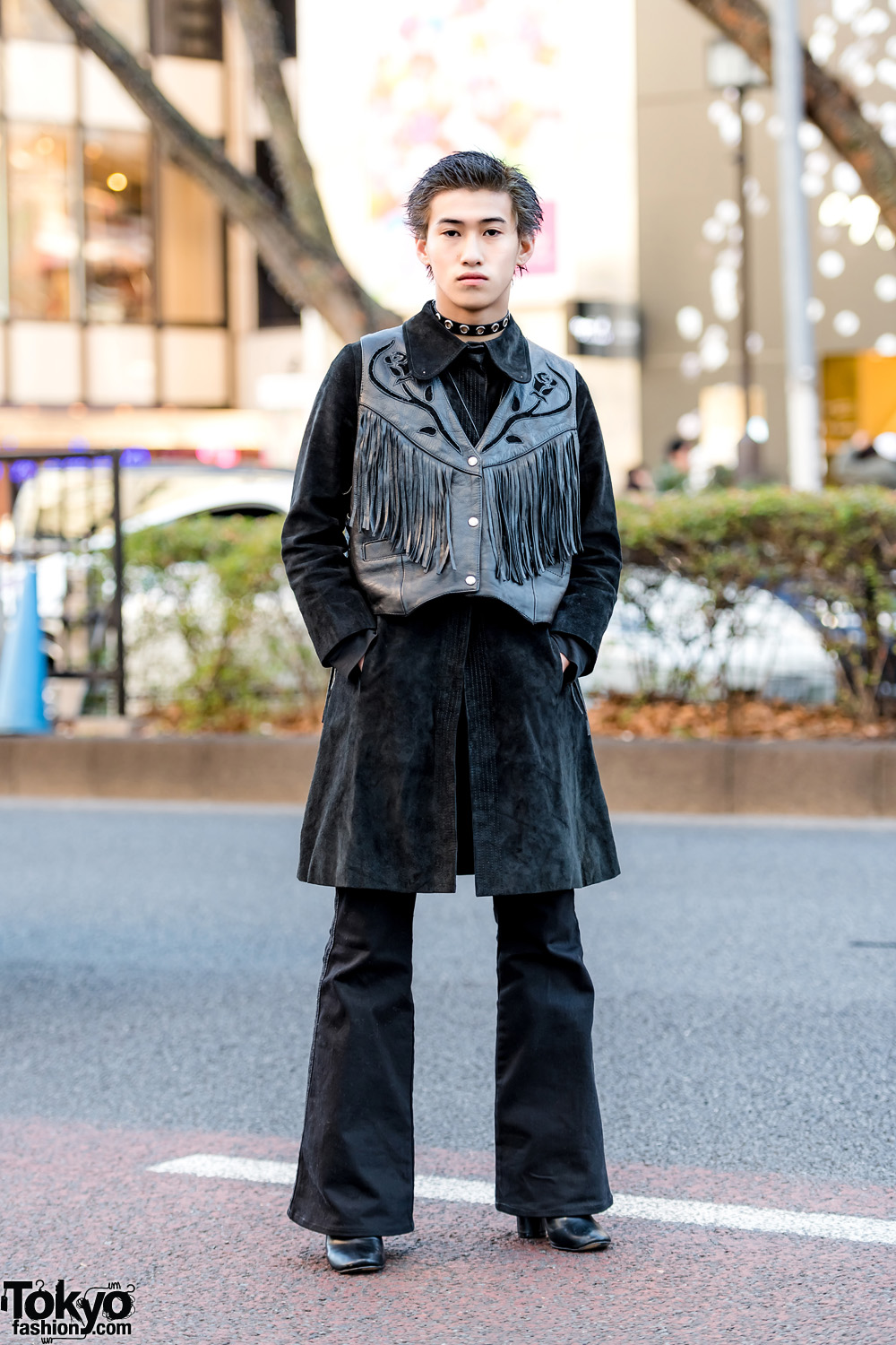 Vintage All-Black Harajuku Streetwear Style w/ Leather Fringe Vest, Flared Pants & Heeled Boots