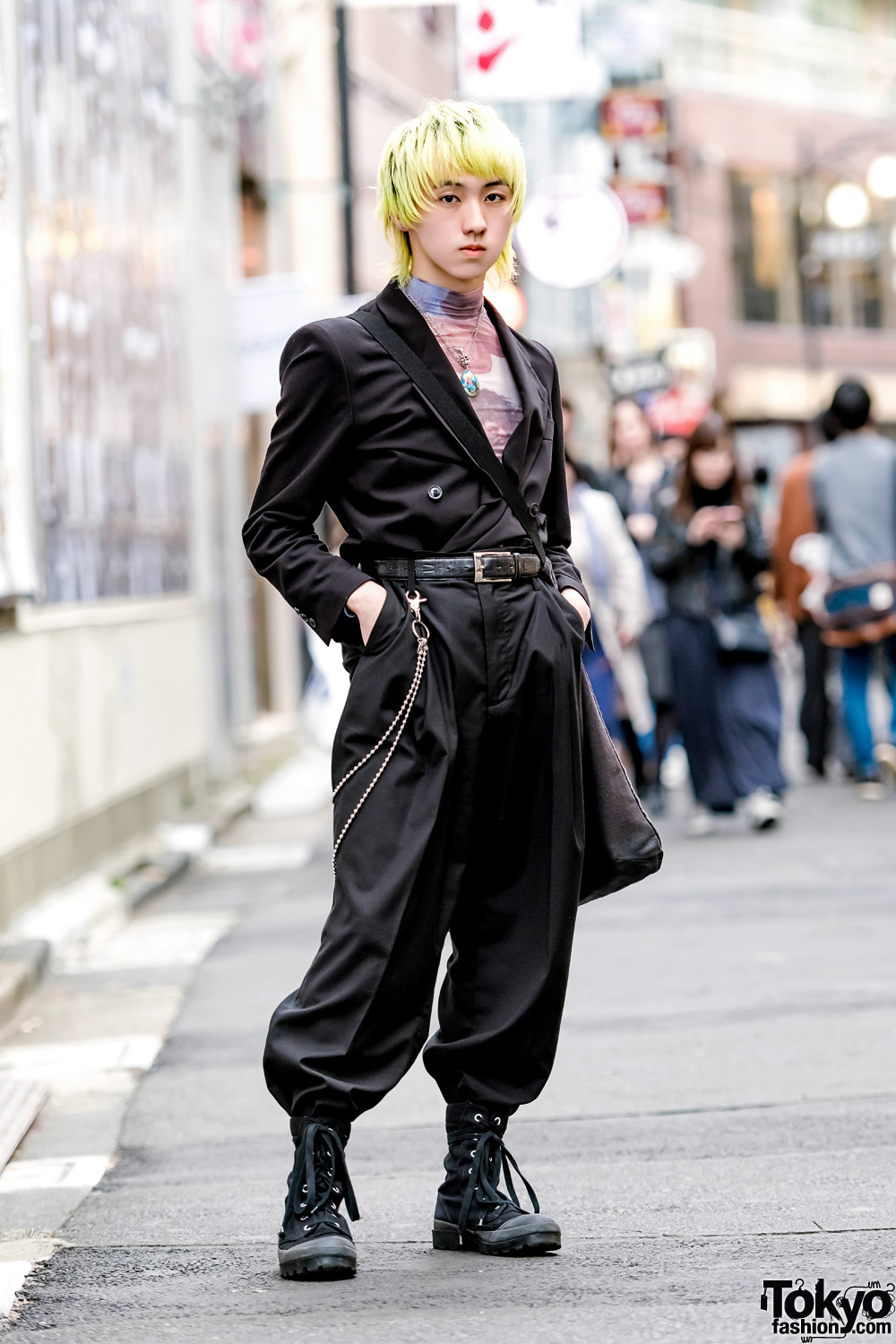 Dark Streetwear Style in Harajuku w/ TTT_MSW, No Dress, Fethers Goffa X, Dries Van Noten & Comme des Garcons