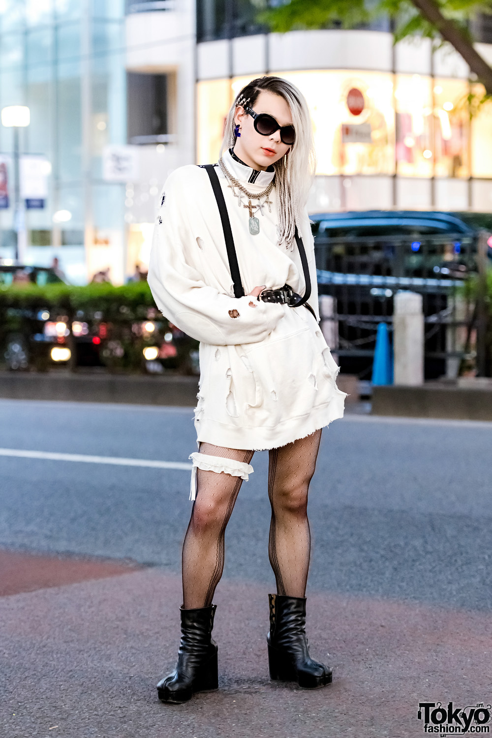White & Black Tokyo Street Style w/ Ikumi, Maison Margiela Split Toe Boots & Givenchy Accessories