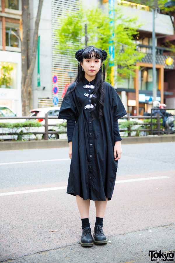 Minimalist All-Black Harajuku Street Style w/ Monomania & Dr. Martens