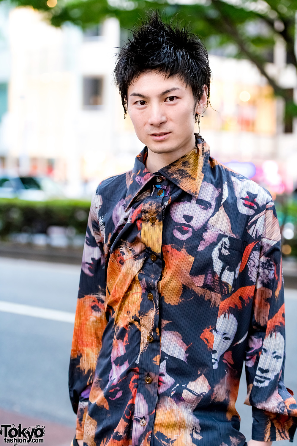 Japanese Duo in Vivienne Westwood Printed Streetwear – Tokyo Fashion