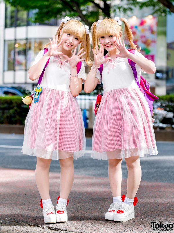 Japanese Twin Idols in Matching Kawaii Harajuku Street Styles – Tokyo ...